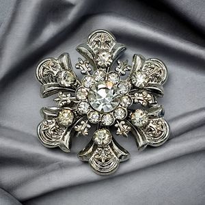 Fleur De Lis Brooch Vintage Renaissance Pic Crystal Silver Tone Estate Jewelry